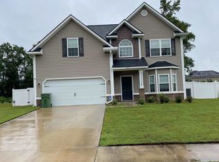 1013 Meredith Ln, Hinesville, GA 31313