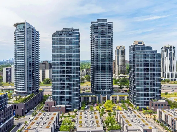 9 Valhalla Inn Rd #2405, Toronto, ON M9B 0B2