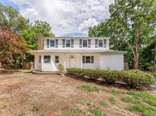 49 Dare Rd, Selden, NY 11784