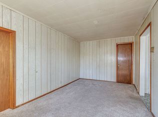 239 Park St W, South Saint Paul, MN 55075