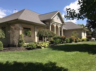 3320 Stutsman Rd, Bellbrook, OH 45305