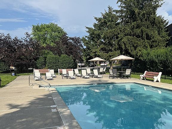 3rd image of 1166 S Cedar Crest Blvd #160H