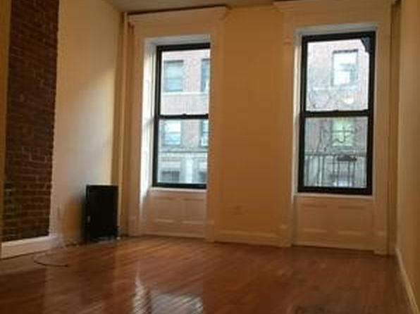 120 E 82nd St APT 7