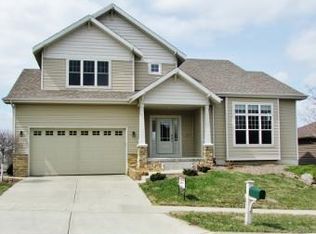 2906 Snowmist Trl, Madison, WI 53719