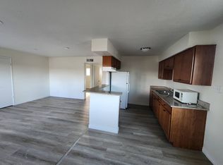 504 Calcaterra Cir #F, Las Vegas, NV 89119