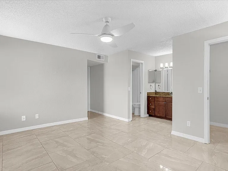 5132 Conroy Rd #928 — Photo 26