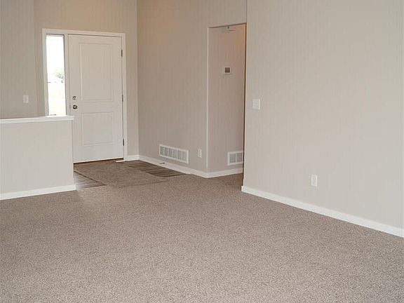 2nd image of 1652 Watson Dr