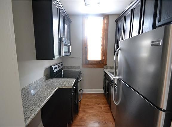 3rd image of 1306 Treme St APT 5