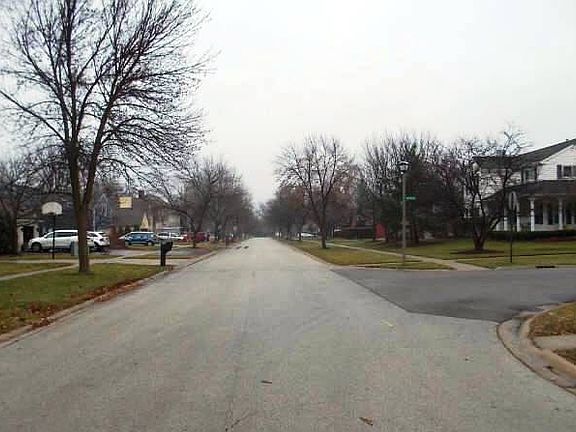 3rd image of 361 West Trl