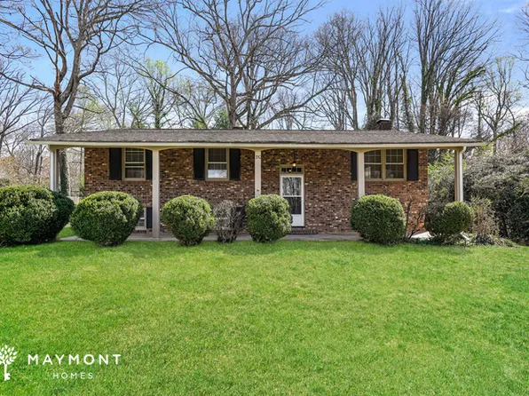 310 Anchor Dr, Greensboro, NC 27410