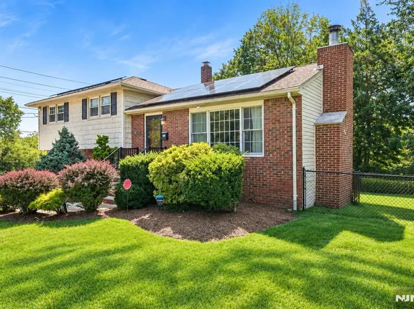 38 Serafin Pl, Glen Rock, NJ 07452