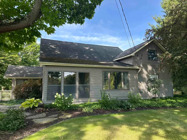 13670 Bueche Rd, Montrose, MI 48457