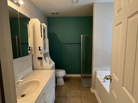 4th image of 1559 Cold Creek Pl