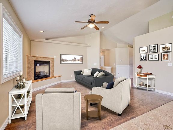 5th image of 251 Polo Dr