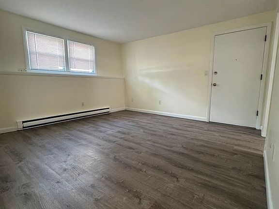 5th image of 3 Gorham Ave APT 2