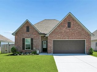 1433 Zachery Ct, Covington, LA 70435