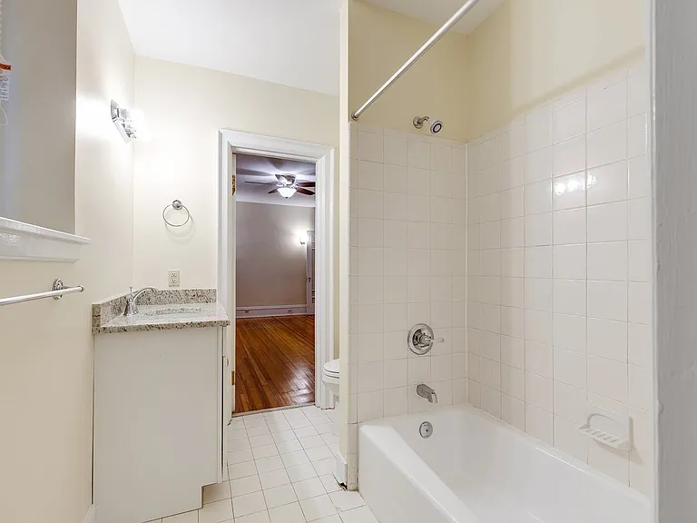 2602 Monument Ave — Photo 14