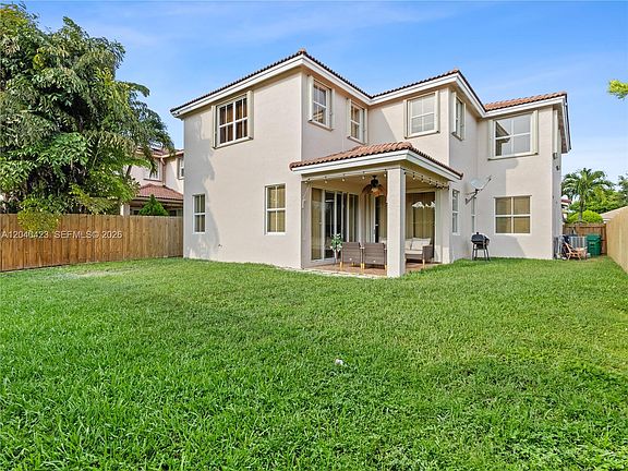 3rd image of 8542 NW 111th Ct
