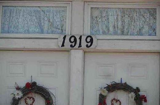 5th image of 1919 S Central Park Ave
