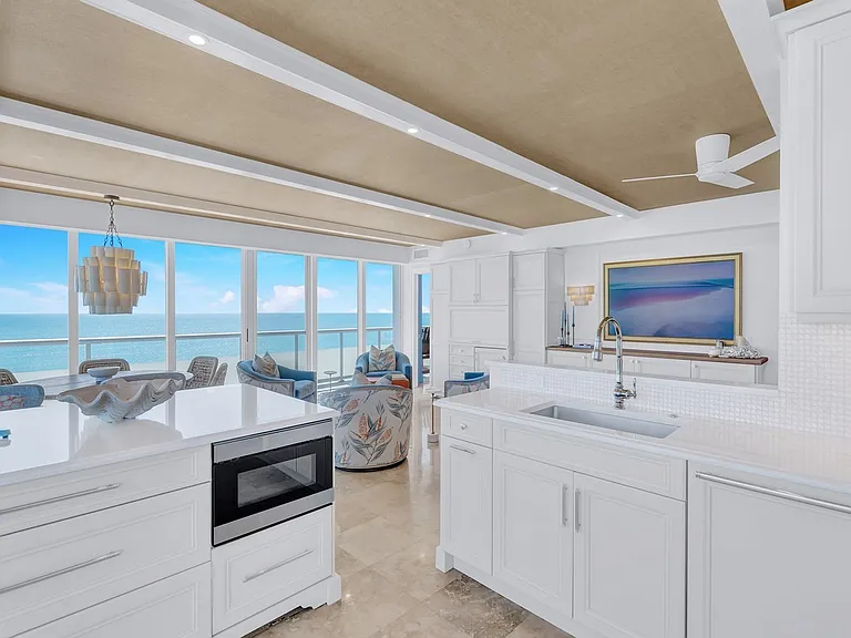 3554 Ocean Drive 703S #903N — Photo 8