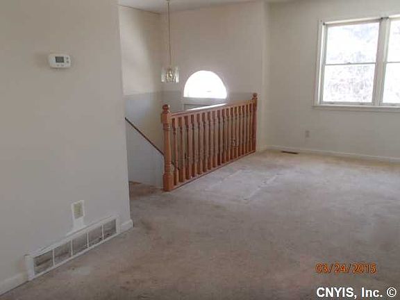 3rd image of 167 Lincoln Ave