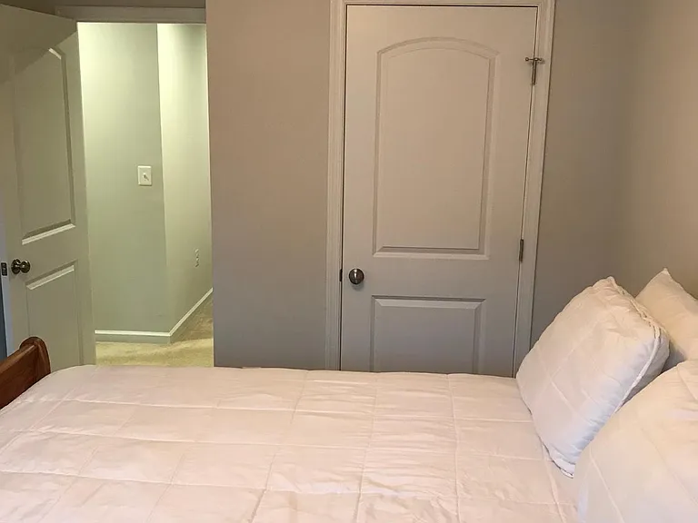 9245 Saint Charles Cir — Photo 10