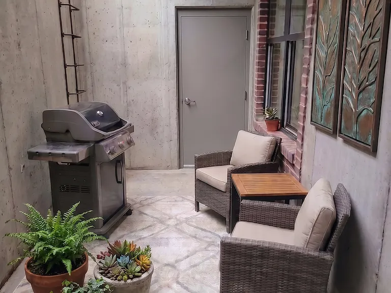 8152 Greystone St — Photo 12