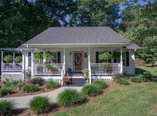 21 Mallory Ln, Arden, NC 28704