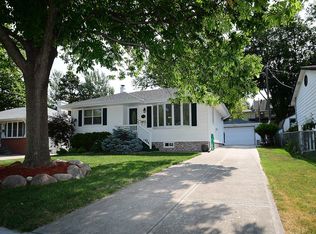 3067 S 48th Ave, Omaha, NE 68106