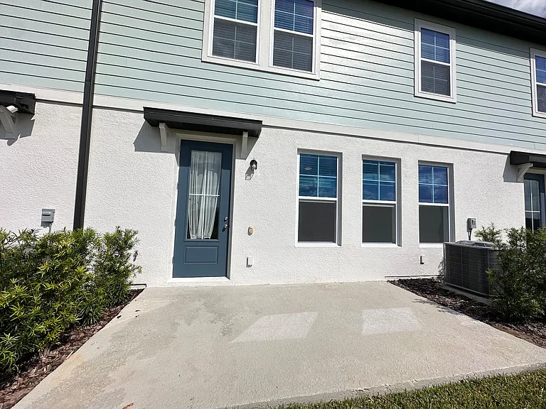 1622 Sanibel Dr — Photo 24