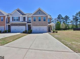 409 Arbor Crowne Dr, Lawrenceville, GA 30045