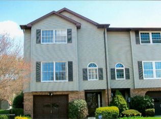41 Flood Dr, Wilkes Barre, PA 18705