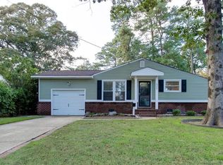 8329 Capeview Ave, Norfolk, VA 23518