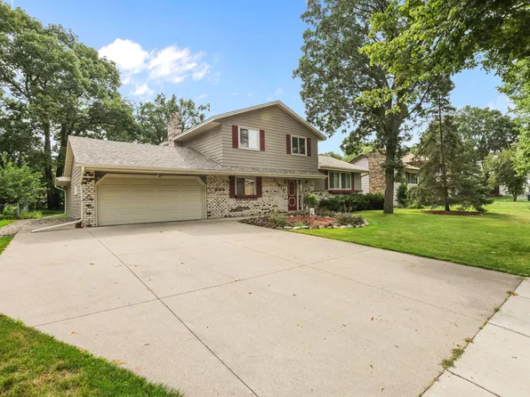 13013 Goodhue St NE, Blaine, MN 55449