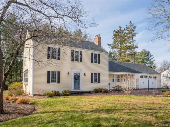 9 Johnny Cake Lane, Glastonbury, CT 06033