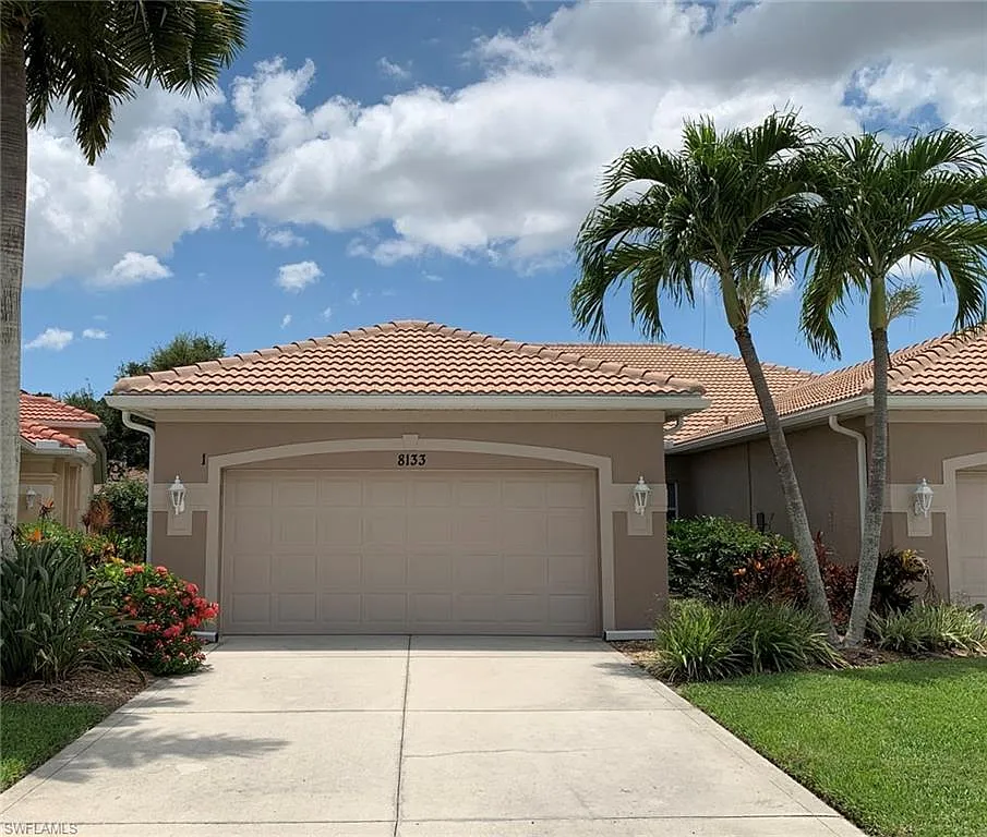 2 bed, 2.0 bath, 1668 sqft, $4,000 — Photo 3