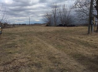 13634 Pritchard Rd, Hinckley, IL 60520