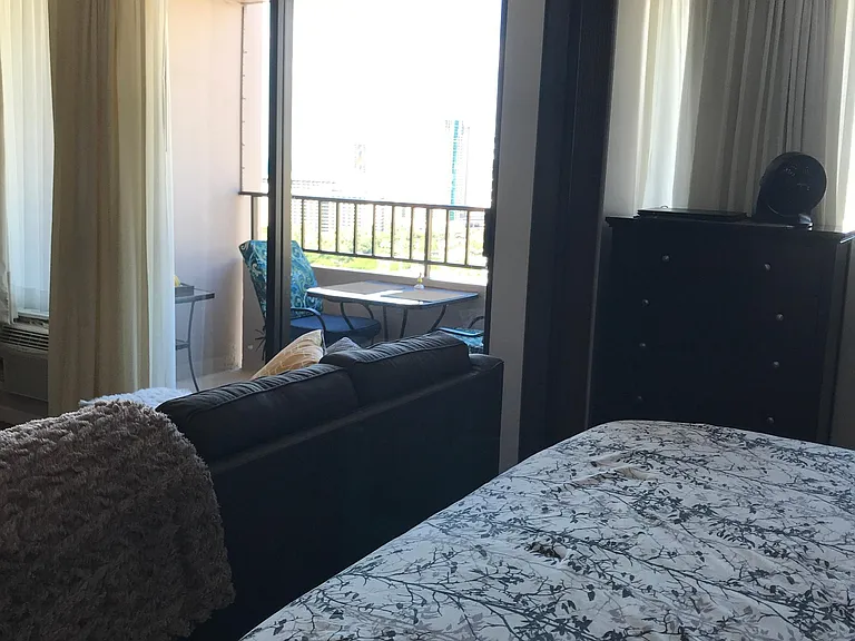 2240 Kuhio Ave #25 — Photo 11