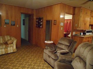 2251 An County Road 151, Palestine, TX 75801