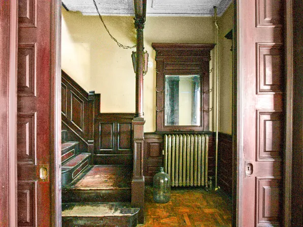 426 Mac Donough Street image 5 of 55