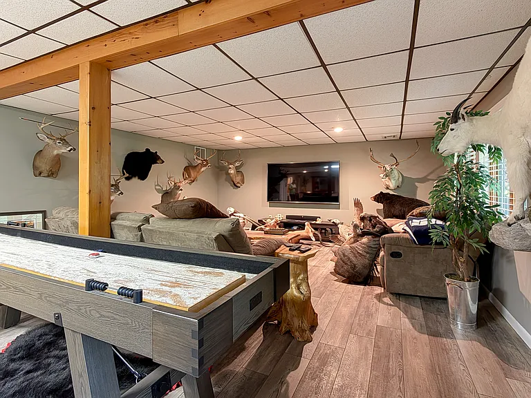 133 E Woods Dr — Photo 21