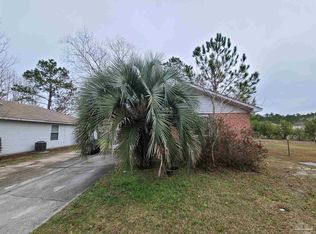 428 Oak Knoll Ln, Pensacola, FL 32506