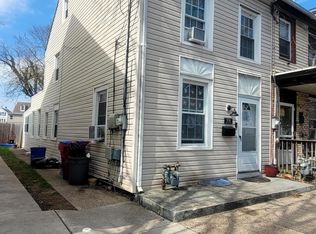 574 Bath St, Bristol, PA 19007