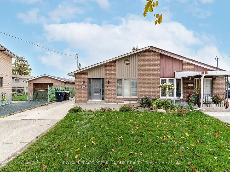49 Gulfstream Rd E