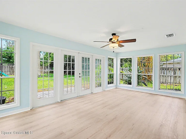 1640 Vista Lake Cir — Photo 7