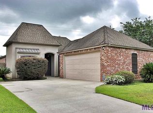 2251 Hunters Trail Dr, Baton Rouge, LA 70816