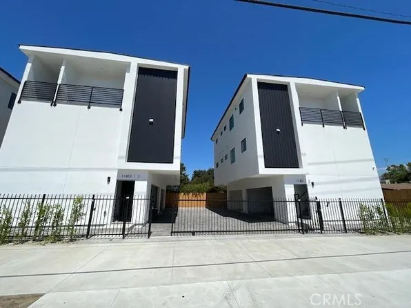 11451 Victory Blvd #2, North Hollywood, CA 91606