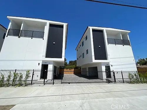 11451 Victory Blvd #2 Photo 1