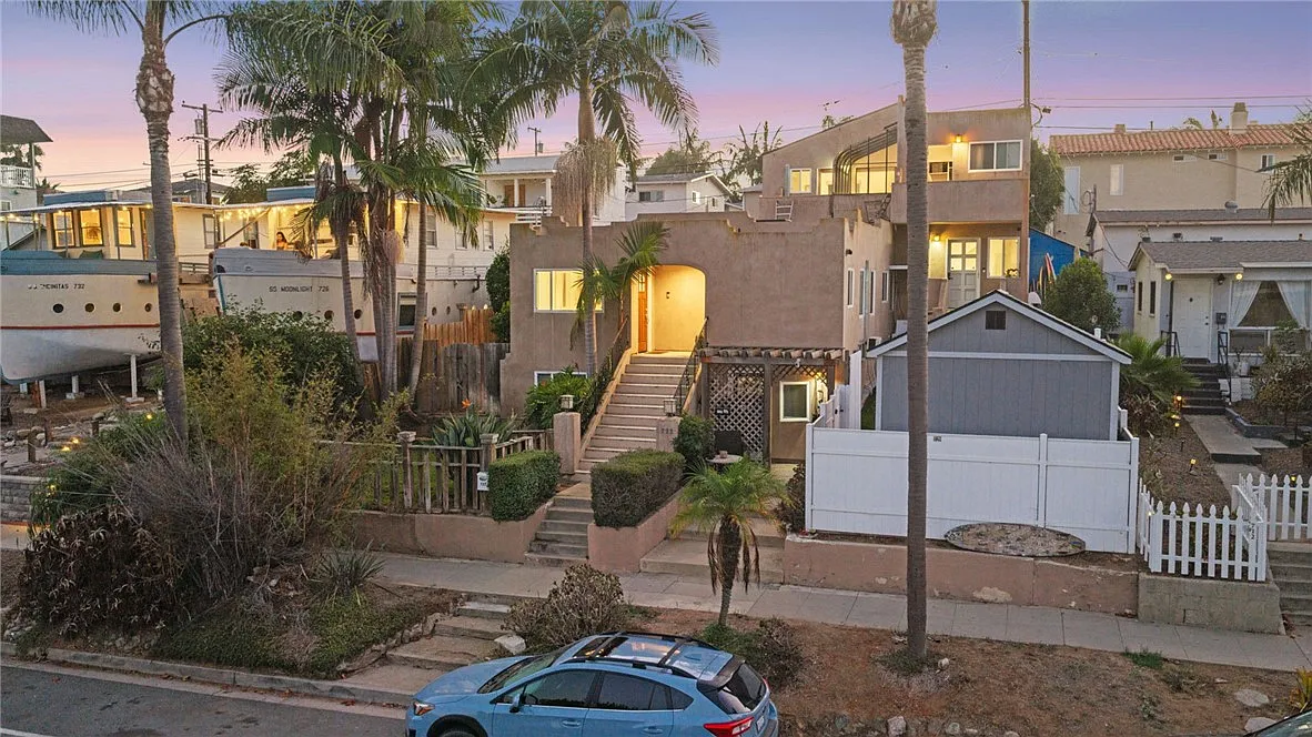 2 bed, 1000 sqft, $5,500 — Photo 1