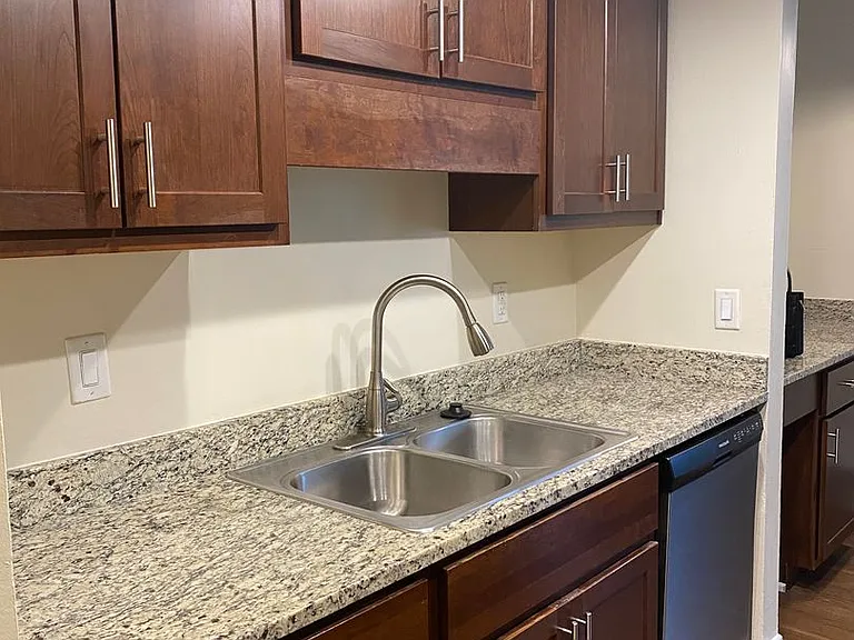 6026 N College Ave — Photo 10